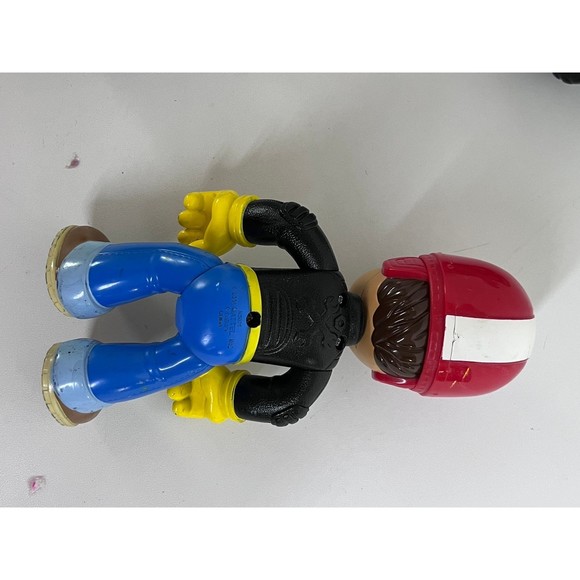 Fisher-Price Disney's Handy Manny's Motorcycle Fix - It Right Set - Picture 7 of 10